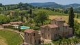 Rolling Hills Italy - Beautiful estate with swimming pool in Tuscany