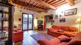 Rolling Hills Italy - Fabulous farmhouse for sale in San Gimignano, Siena.