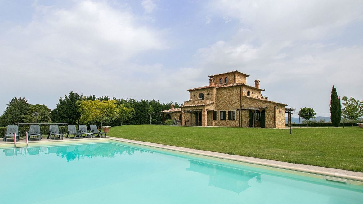 Rolling Hills Italy - Tourist accomodation for sale in Umbria.