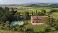 Rolling Hills Italy - Ferme avec vue sur Montepulciano, en Toscane.