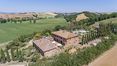 Rolling Hills Italy - Prestigiosa proprietà in vendita a Siena, in Toscana.
