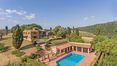 Rolling Hills Italy - Vente domaine prestigieux de 870 m2, situé à Pienza.