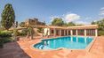 Rolling Hills Italy - Vendesi prestigiosa proprietà con piscina vicino Pienza.