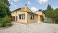Rolling Hills Italy - Luxury villa with swimming pool for sale in Cetona, Tuscany.