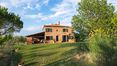 Rolling Hills Italy - Old country-house for sale between Montepulciano and Cortona