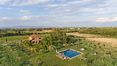 Rolling Hills Italy - Old country-house for sale between Montepulciano and Cortona
