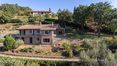 Rolling Hills Italy - For sale a portion of villa overlooking lake Trasimeno.