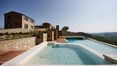 Rolling Hills Italy - For sale property in the Crete Senesi near Siena.