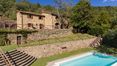 Rolling Hills Italy - Vendesi elegante casale in pietra a Cortona, Toscana.