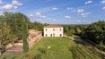 Rolling Hills Italy - For sale a charming tourist accommodation in Montepulciano