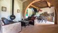 Rolling Hills Italy - For sale a charming tourist accommodation in Montepulciano