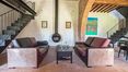 Rolling Hills Italy - Vendesi elegante struttura ricettiva a Montepulciano Toscana