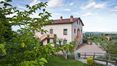 Rolling Hills Italy - For sale a lovely farmhouse in Montepulciano, Tuscany. 