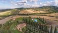Rolling Hills Italy - Vendesi casale da sogno in Val d’ Orcia, Toscana.