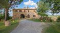 Rolling Hills Italy - For sale dream house in Val d'Orcia, Tuscany.