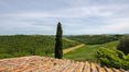 Rolling Hills Italy - Wunderschönes Backsteinhaus mit Pool in Monteroni d'Arbia.