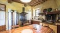 Rolling Hills Italy - Splendido casale in Mattoni con piscina a Monteroni d'Arbia.