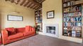 Rolling Hills Italy - Beautiful brick house with pool in Monteroni d'Arbia.