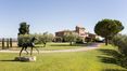 Rolling Hills Italy - Luxueuse ferme avec piscine dans les collines de Sienne.