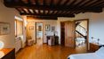 Rolling Hills Italy - For sale a beautiful farmhouse un Orvieto, Umbria.