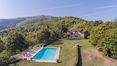 Rolling Hills Italy - Incantevole casale in pietra con piscina a Monterchi.