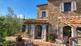 Rolling Hills Italy - Casale in pietra con dependance e piscina vicino ad Arezzo.