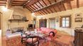 Rolling Hills Italy - Charakteristisches Bauernhaus zu verkaufen in Asciano, Siena