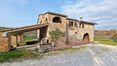 Rolling Hills Italy - Charming farmhouse a few steps from Montepulciano.