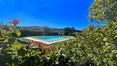Rolling Hills Italy - In der Gemeinde Radicofani, zu verkaufen Bauernhof von 377 qm, für insgesamt 4 Schlafzimmer und 5 Bäder, mit Schwimmbad und Land von ca. 37 ha 