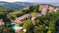 Rolling Hills Italy - For sale beautiful 18th century villa in Pesaro, Marche. 