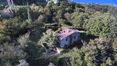 Rolling Hills Italy - Nel comune di Radicofani, vendesi rudere su due livelli circondato da terreno di 9 ha 