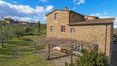 Rolling Hills Italy - Eco-sustainable farmhouse for sale in Arezzo.