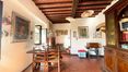 Rolling Hills Italy - For sale beautiful apartment with garden in Montepulciano