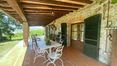 Rolling Hills Italy - For sale charming farmhouse with pool in Val d'Orcia