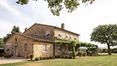 Rolling Hills Italy - Charming farm for sale in Manciano