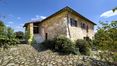 Rolling Hills Italy - Authentic farmhouse with great charm for sale in Val d'Orcia
