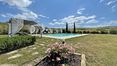 Rolling Hills Italy - Farmhouse in the heart of the Val d'Orcia for sale.