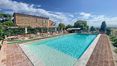 Rolling Hills Italy - Affascinante casale con piscina vicino ad Arezzo.