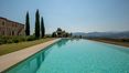 Rolling Hills Italy - A vendre: magnifique propriété avec piscine à Volterra.