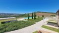 Rolling Hills Italy -  Vendesi meravigliosa proprietà con piscina a Volterra.