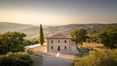 Rolling Hills Italy - Wunderschönes Bauernhaus mit Infinity-Pool im Val d'Orcia