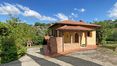 Rolling Hills Italy - Attraktive Villa mit Garten in Montepulciano zu verkaufen.