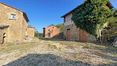 Rolling Hills Italy - Charmantes unfertiges Bauernhaus in der Nähe von Arezzo.