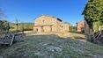 Rolling Hills Italy - Affascinante agriturismo al grezzo vicino ad Arezzo.
