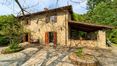 Rolling Hills Italy - Bauernhaus aus Stein zu verkaufen in Castel Fecognano.