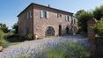 Rolling Hills Italy - À vendre :belle ferme avec piscine à Montepulciano.