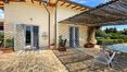 Rolling Hills Italy - Affascinante villa in vendita a Pescia Romana con piscina