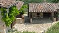 Rolling Hills Italy - Splendida tenuta con piscina in vendita a Radda in Chianti.