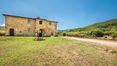 Rolling Hills Italy - Vendesi grazioso casale con piscina a Radicondoli, Siena.