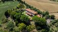 Rolling Hills Italy - Charmante ferme du 18e siècle avec une vue unique.